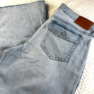 Lucky Brand Low Rise Flare Jeans Light Wash Denim Size 14 32 A